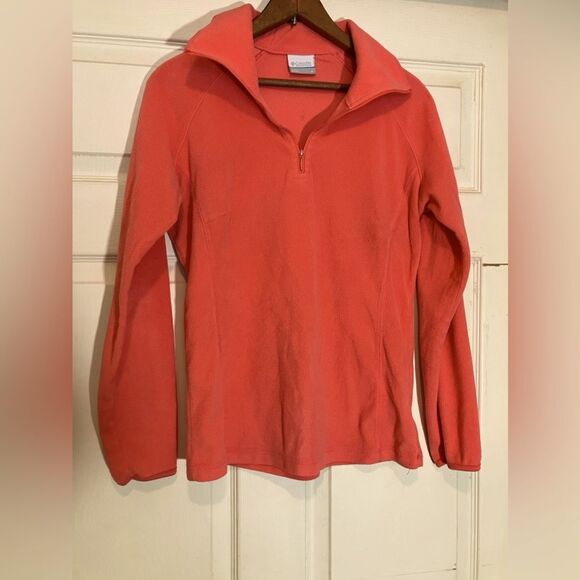 Columbia Tops - Columbia pull over, sport zipper, peach color, excellent condition, size medium